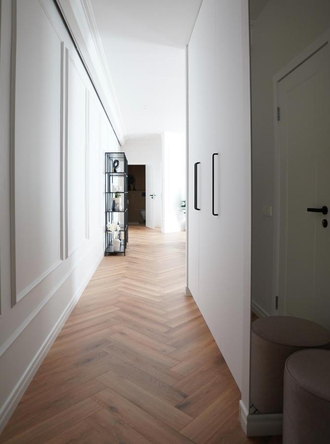 Cozy Apartment In The Quiet Center Of Riga Ngoại thất bức ảnh