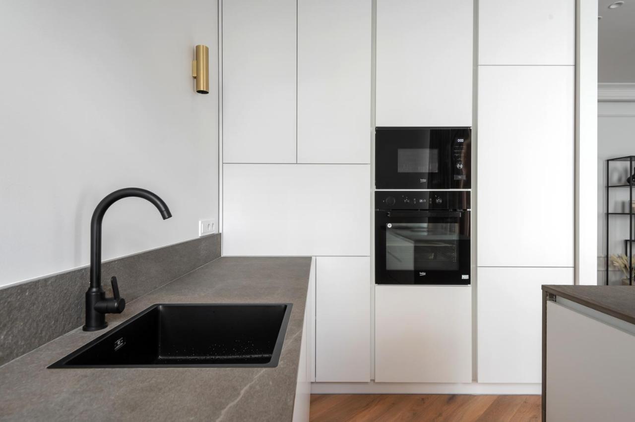 Cozy Apartment In The Quiet Center Of Riga Ngoại thất bức ảnh